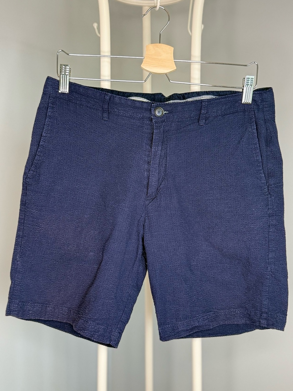 Zara Men's Dark Navy Flat-Front Cotton Shorts